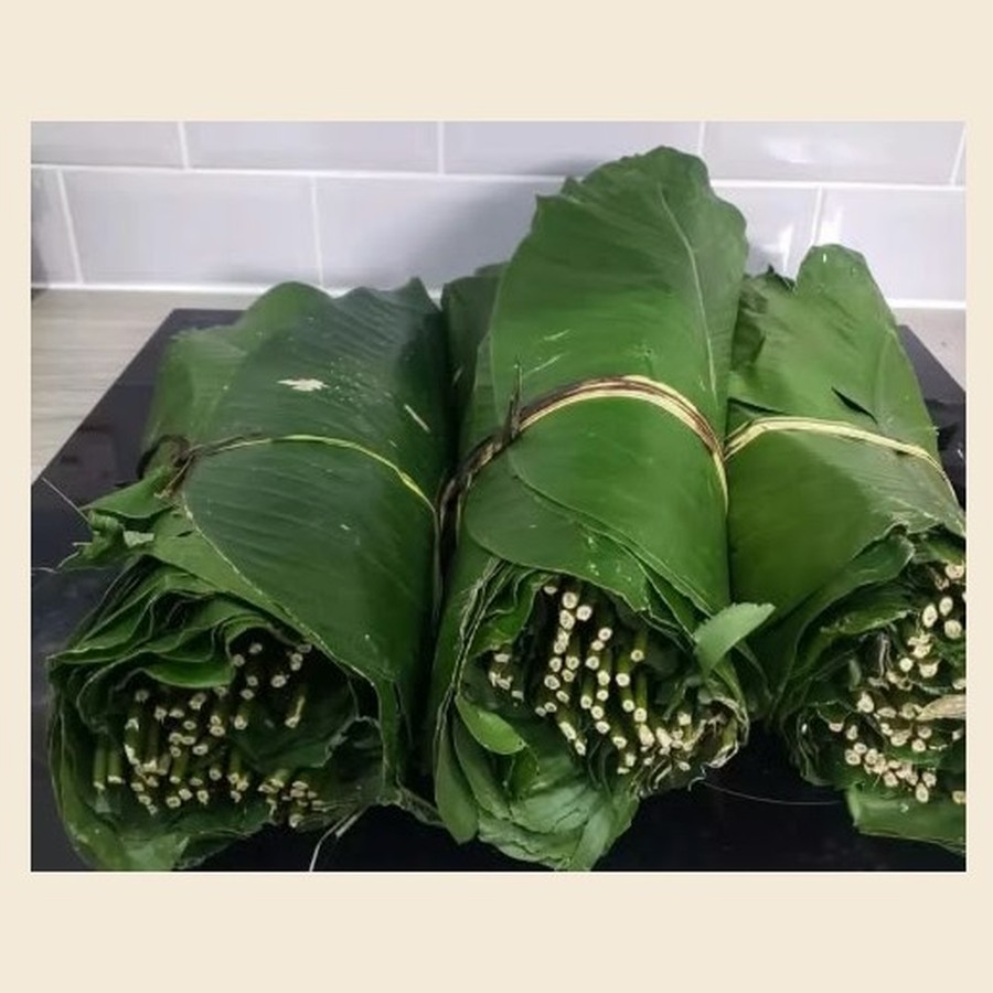 Fresh Moi Moi Leaf